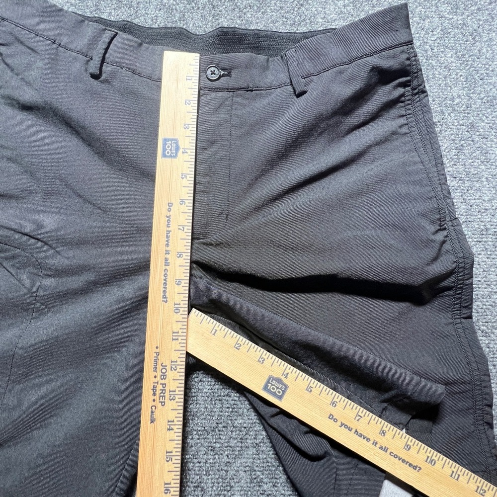 Greg Norman Mens Gray Performance Golf Shorts Size 34 Stretch Side Zip Pocket - Picture 4 of 11